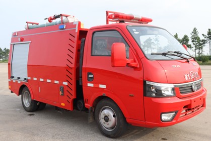 �����|�L;�݆���ˮ������܇