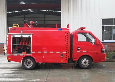 �����|�L;�݆���ˮ������܇