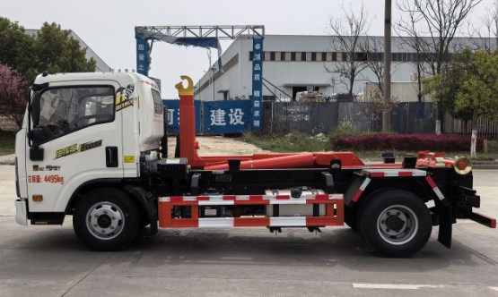 �µ����ҵ����������{�ƹ�������܇_������CSC5049ZXXZ6��܇����жʽ����܇