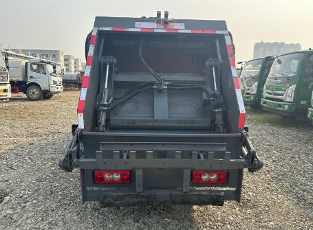  ���ָ���С��֮��3���s����܇_���ָ����{��5.8�����s����܇