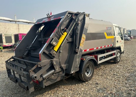  ���ָ���С��֮��3���s����܇_���ָ����{��5.8�����s����܇